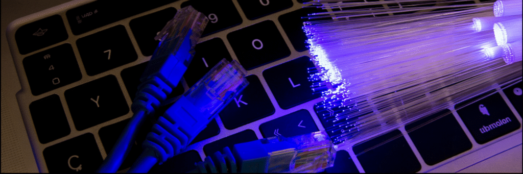 Qual a diferença da rede móvel e da fibra?